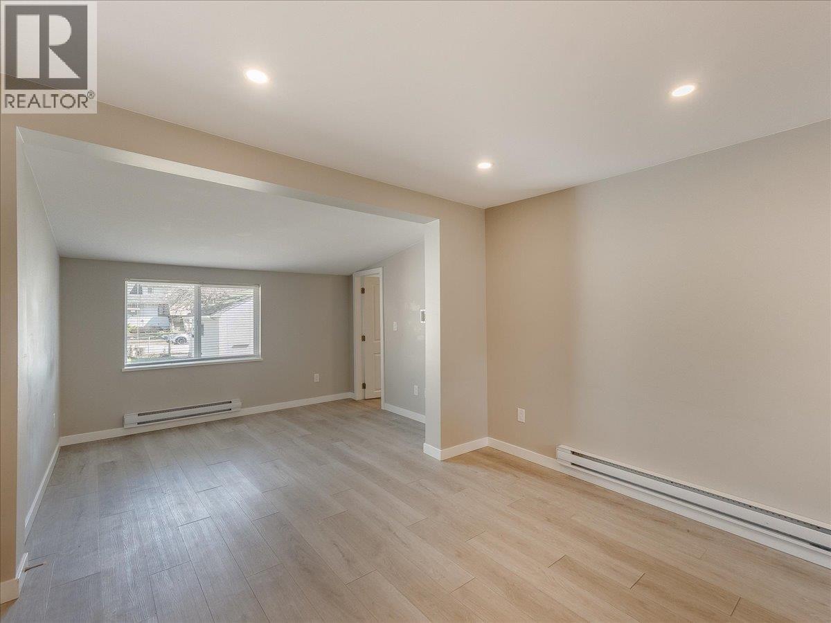 1534 Fifth Avenue, Trail