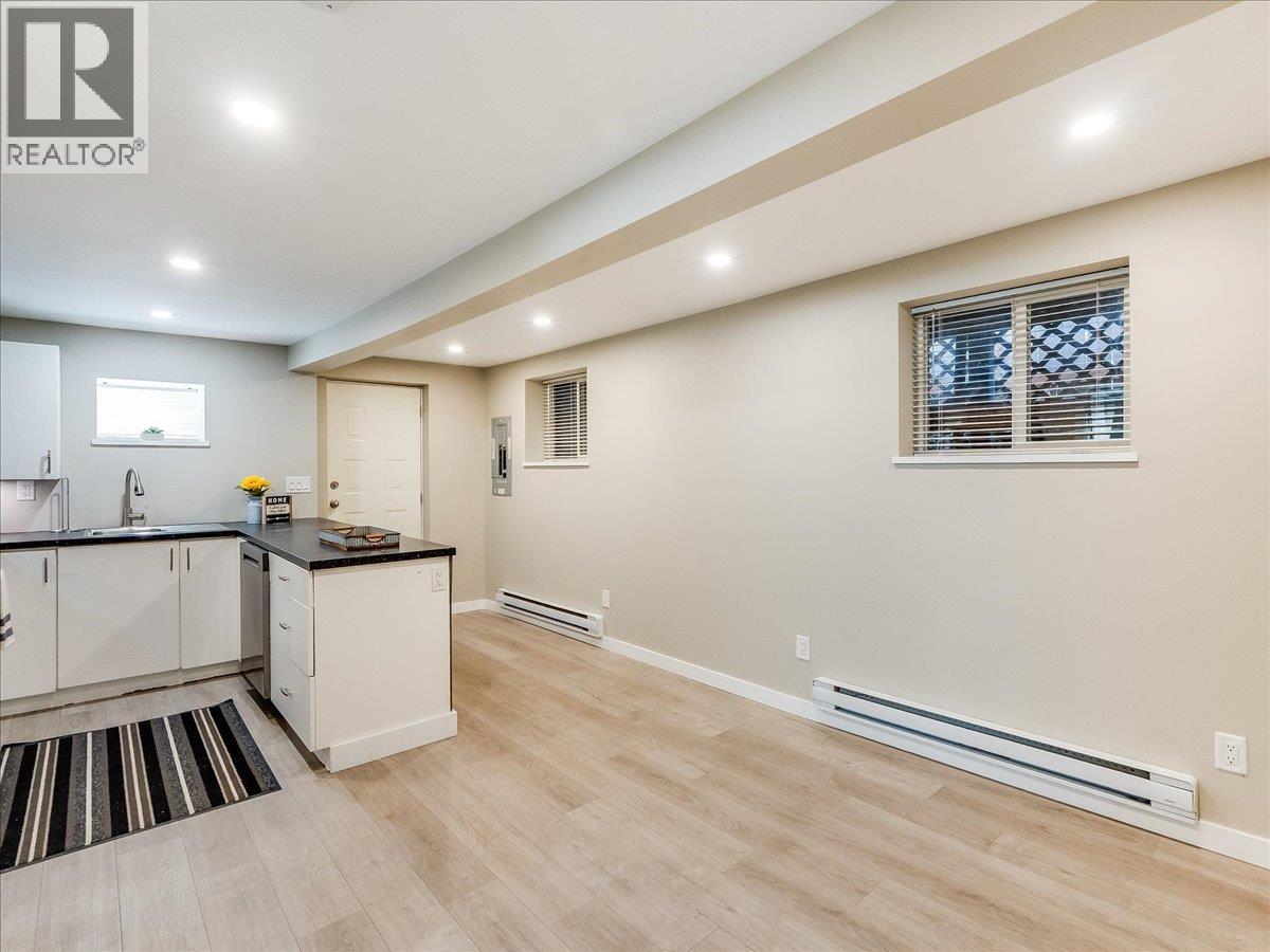 1534 Fifth Avenue, Trail