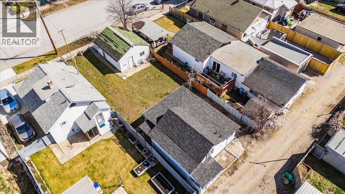 1534 Fifth Avenue, Trail