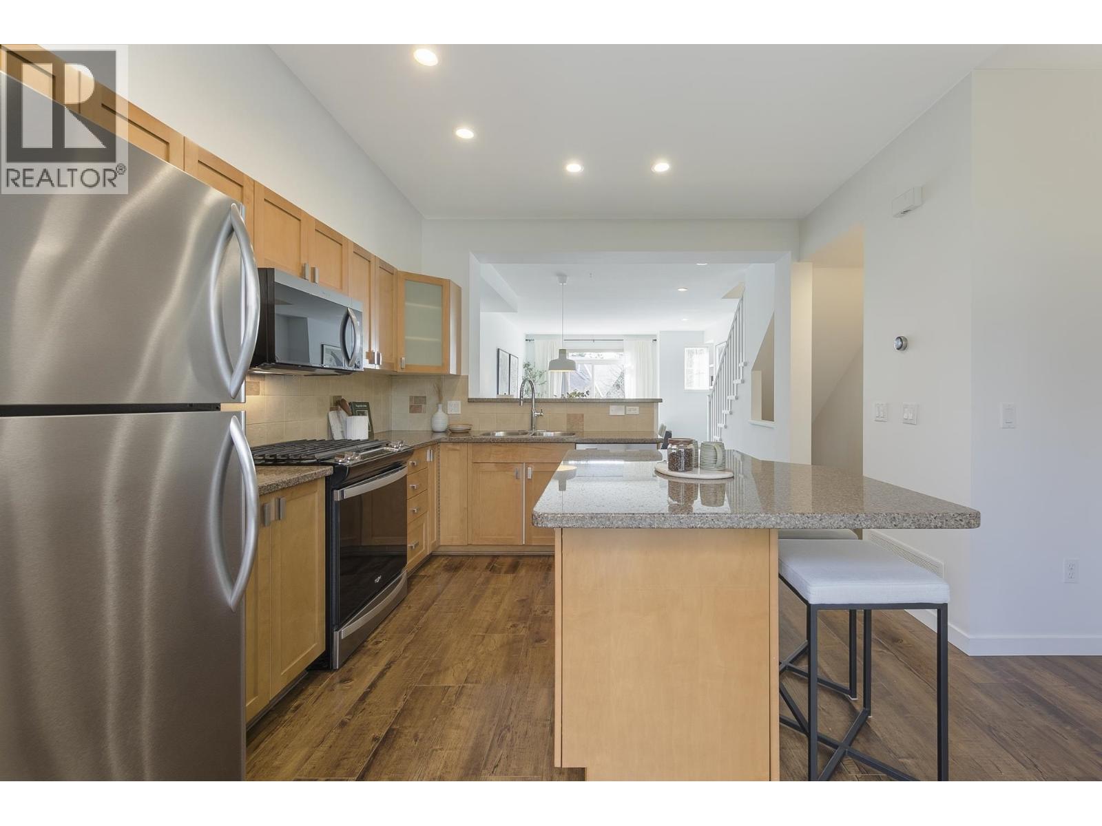 48 2200 PANORAMA DRIVE, Port Moody