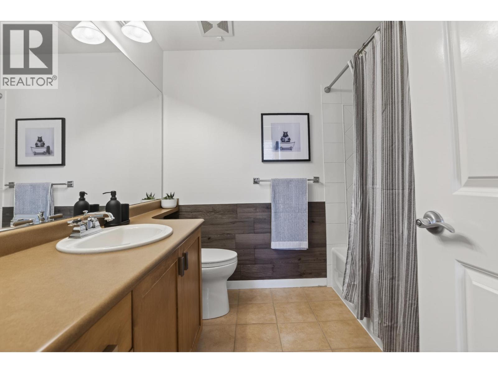 4 HICKORY DRIVE, Port Moody