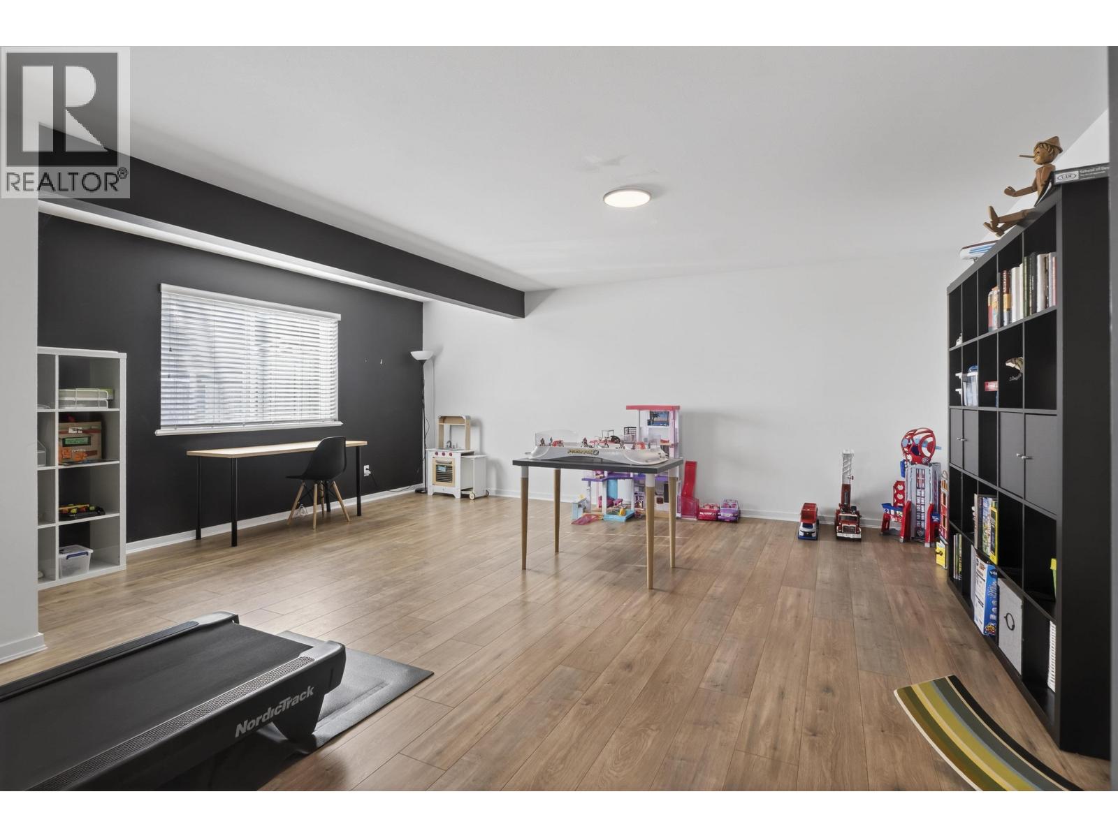 4 HICKORY DRIVE, Port Moody