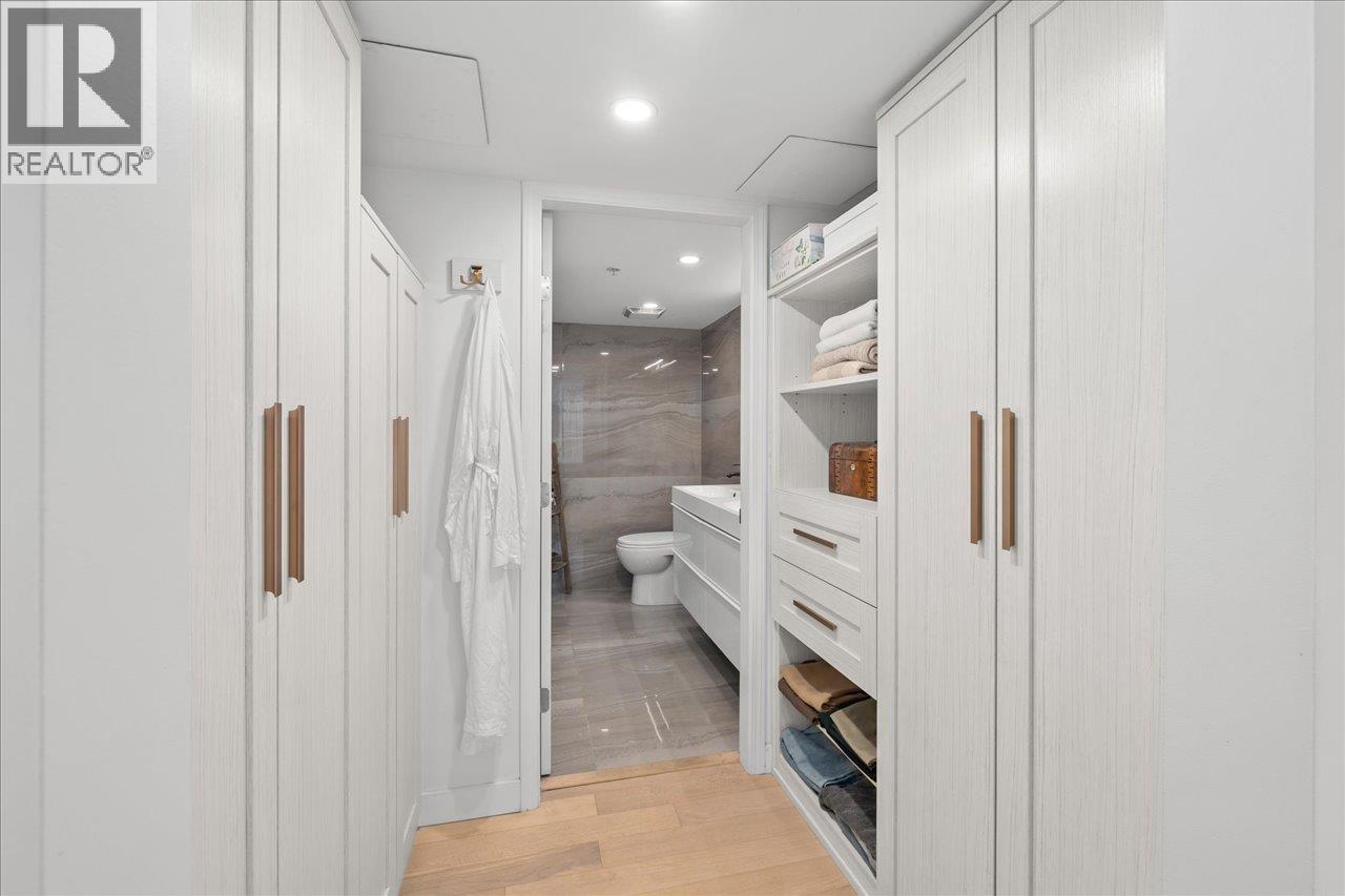 708 188 E ESPLANADE, North Vancouver