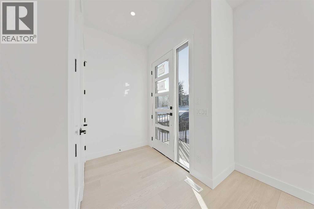 Single Family House for Sale in   Street SW Glenbrook Calgary 