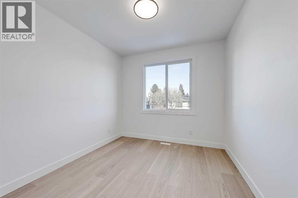 Single Family House for Sale in   Street SW Glenbrook Calgary 