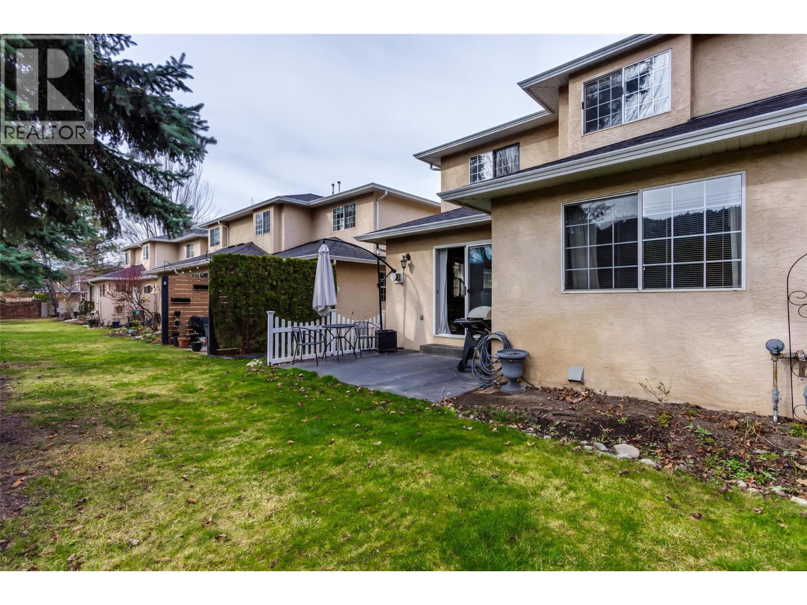 #5 527 YATES ROAD - 16