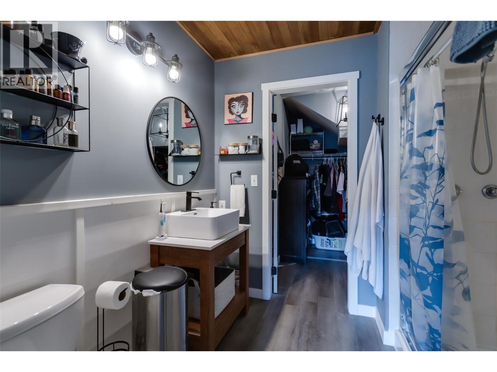 #5 527 YATES ROAD - 27