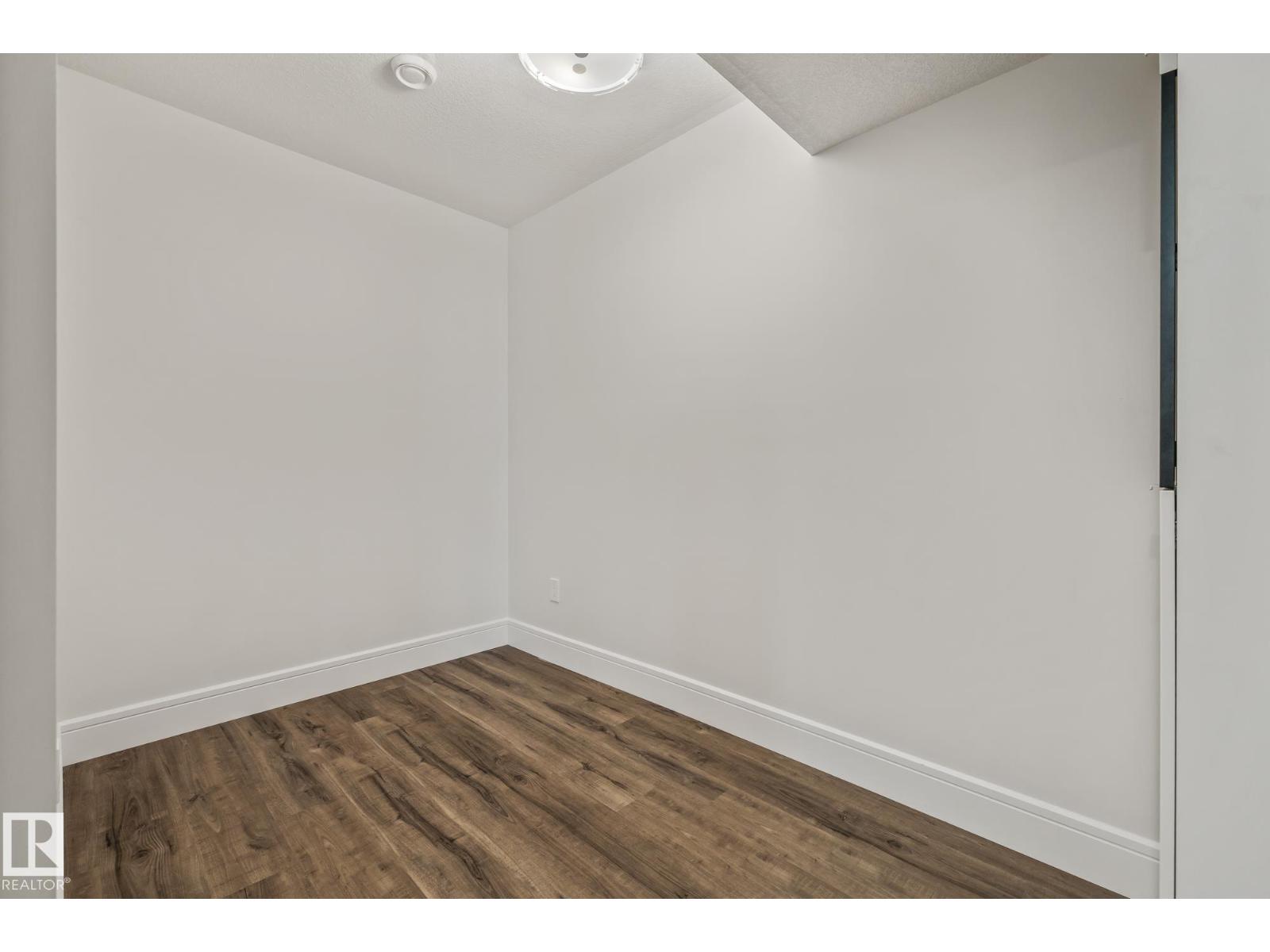 3864 ROBINS CR NW - 42