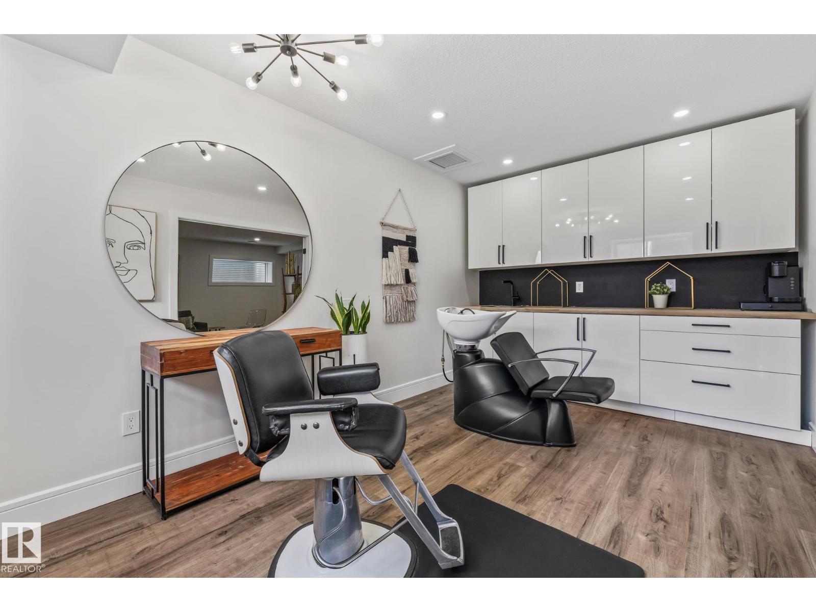 3864 ROBINS CR NW - 48