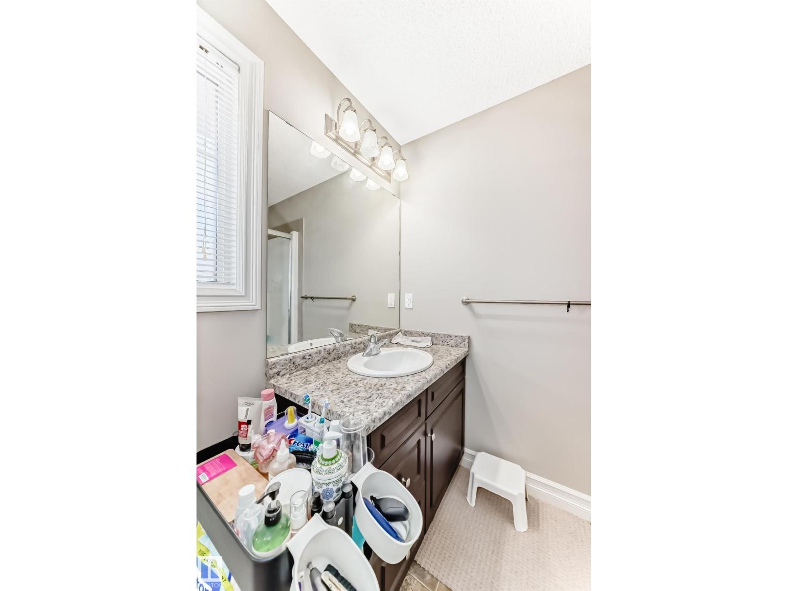 #138 655 TAMARACK RD NW NW - 38