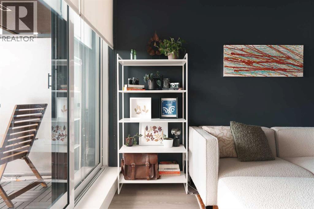 Single Family House for Sale in    Street NW Hillhurst Calgary 