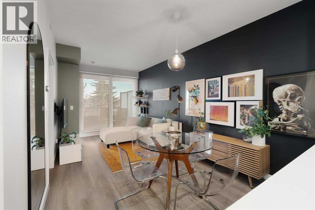 Single Family House for Sale in    Street NW Hillhurst Calgary 