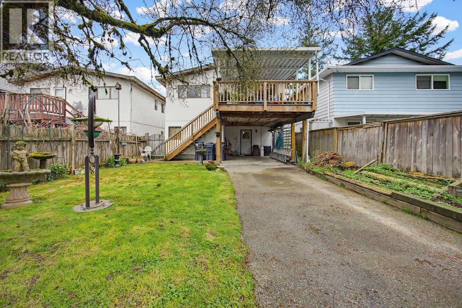 1952 PRAIRIE AVENUE, Port Coquitlam