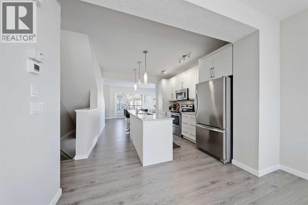 501 River Heights Drive, Cochrane