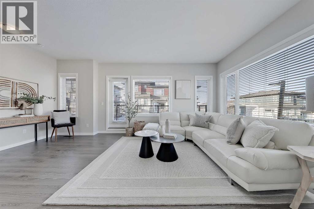 501 River Heights Drive, Cochrane