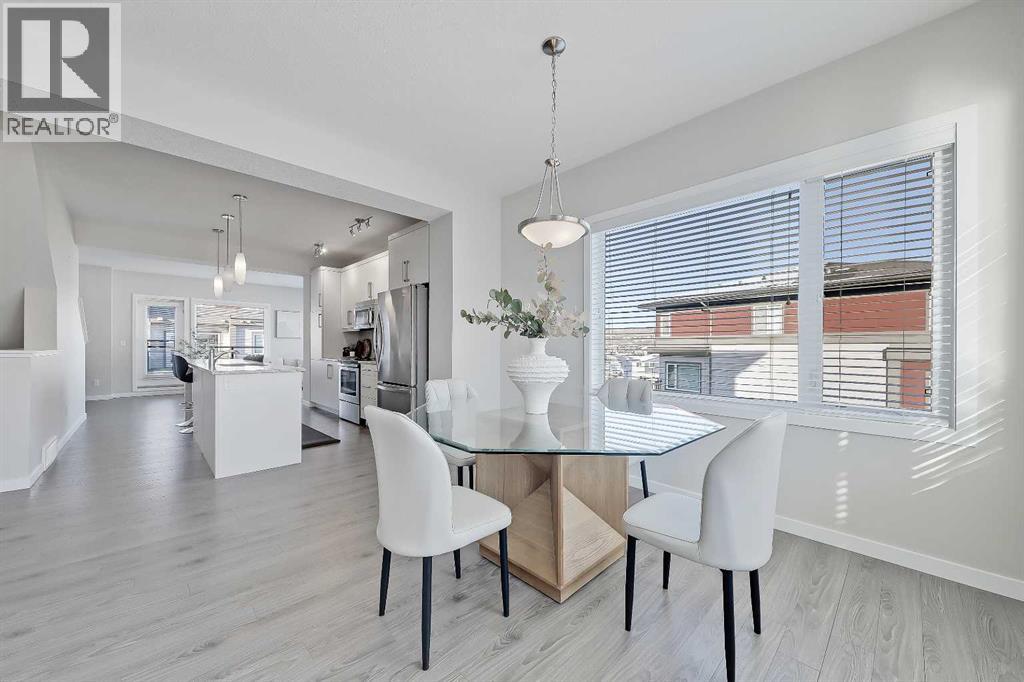 501 River Heights Drive, Cochrane