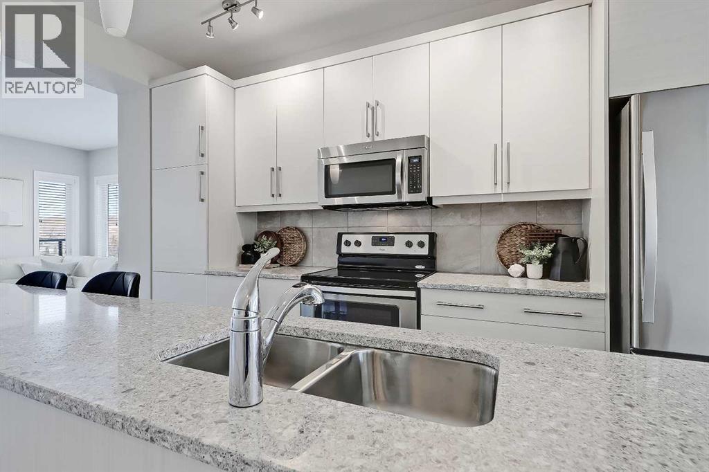 501 River Heights Drive, Cochrane