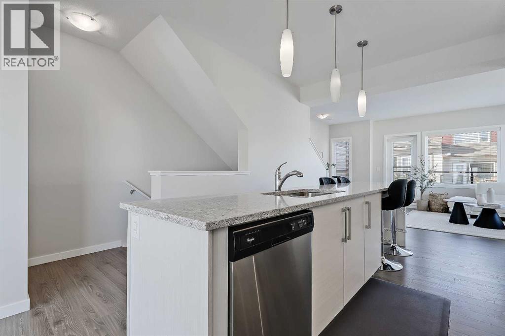 501 River Heights Drive, Cochrane