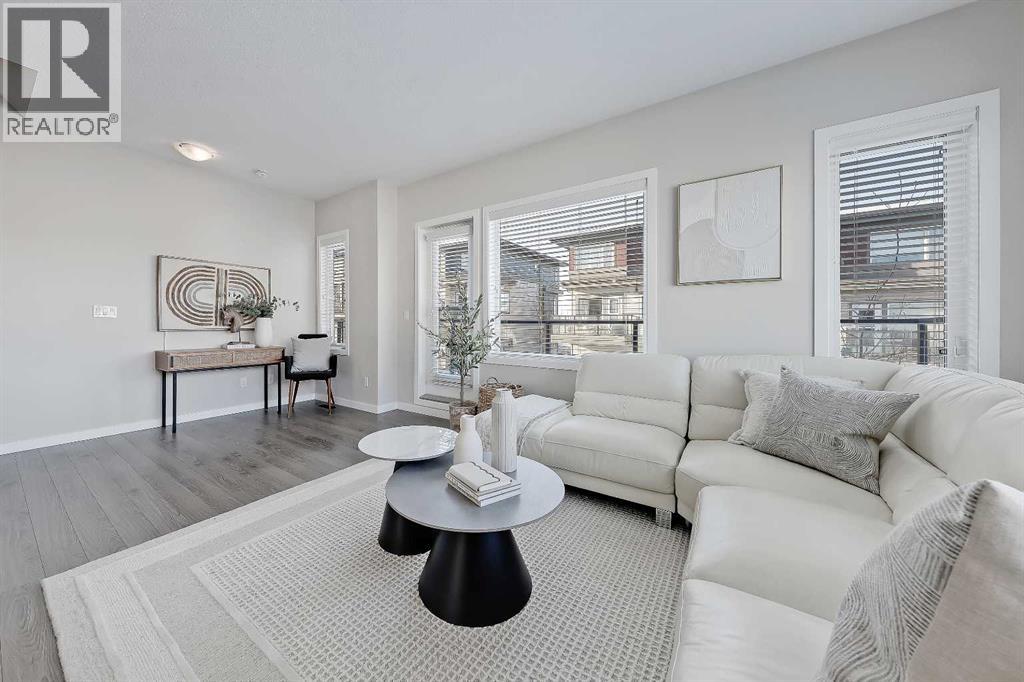 501 River Heights Drive, Cochrane