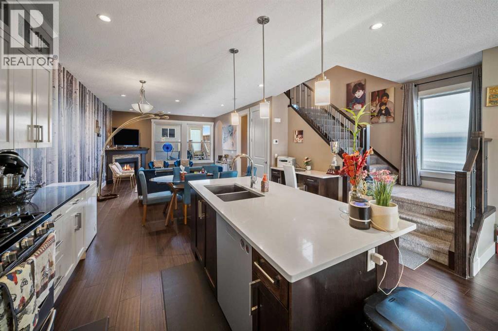 4410 17 AVENUE NW - 7