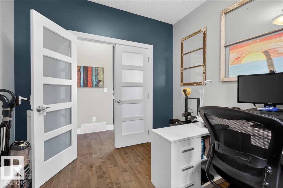 606 REYNALDS WY - 16