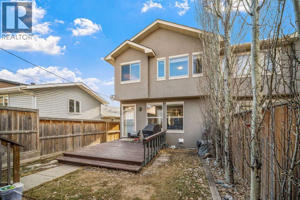 4410 17 AVENUE NW - 43