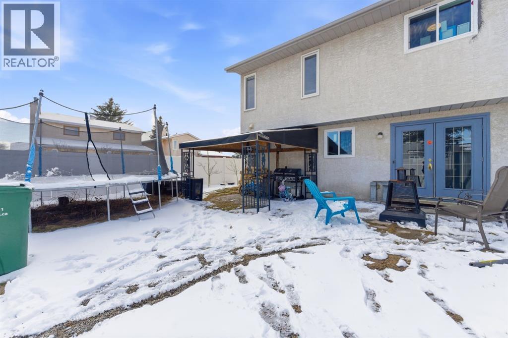 20 APPLEWOOD WAY SE - 25