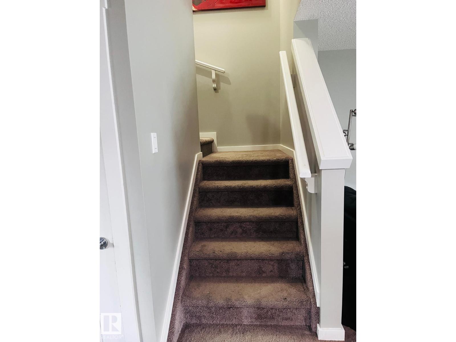 4427 6 ST NW, Edmonton