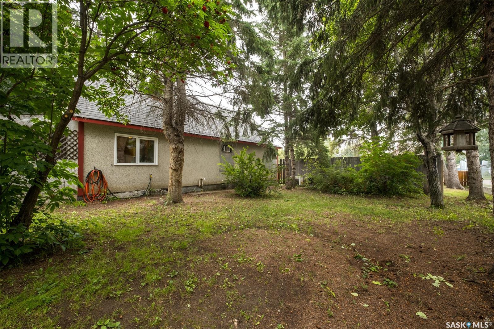 546 7TH STREET E - 31