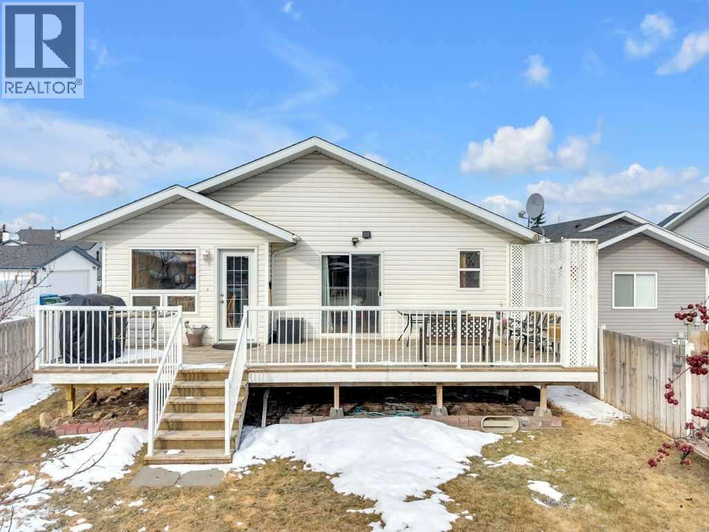 118 DUVAL CRESCENT - 4