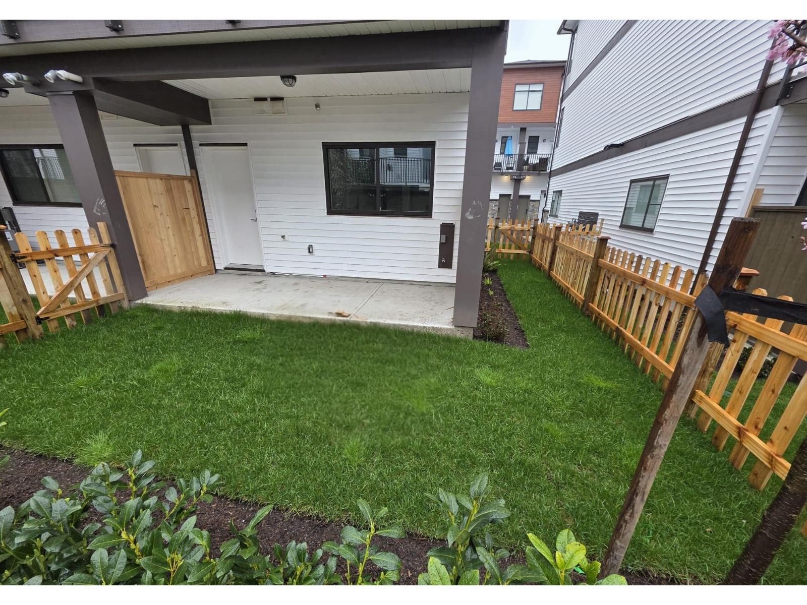 48 8430 NOTTMAN STREET, Mission