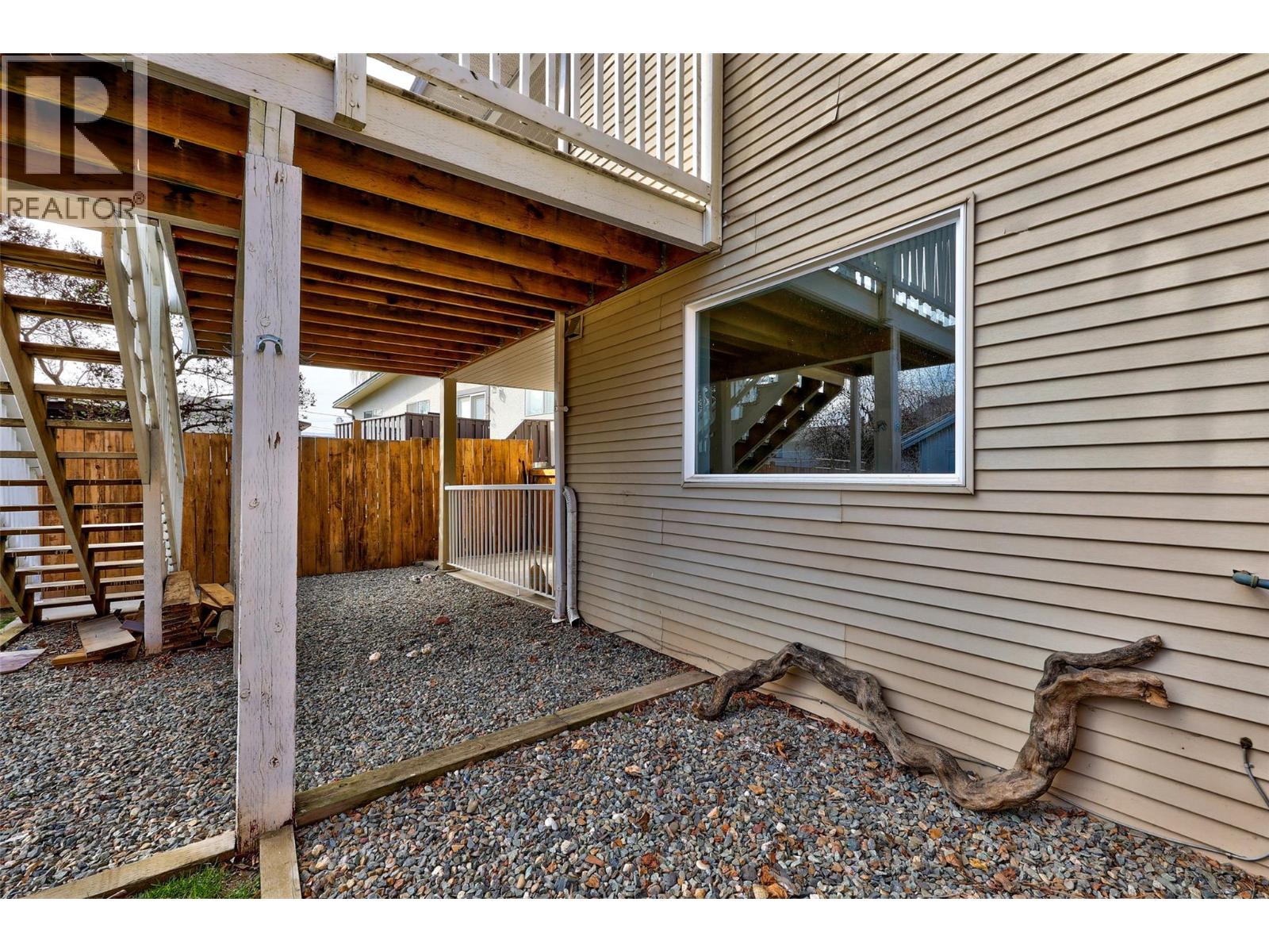 1322 Cornwall Street - 30