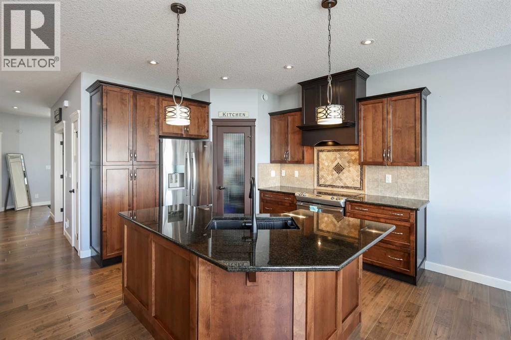 146 SUTHERLAND CLOSE - 17