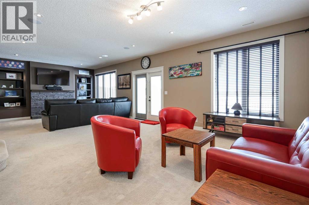 146 SUTHERLAND CLOSE - 34