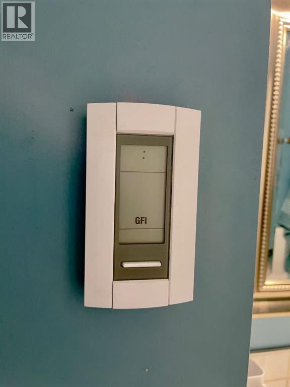 Single Family House Bi-level for Sale in  Radcliffe Drive SE Albert Park/Radisson Heights Calgary 