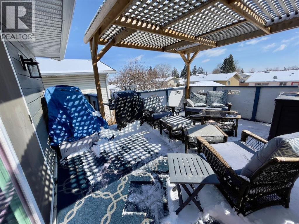 Single Family House Bi-level for Sale in  Radcliffe Drive SE Albert Park/Radisson Heights Calgary 