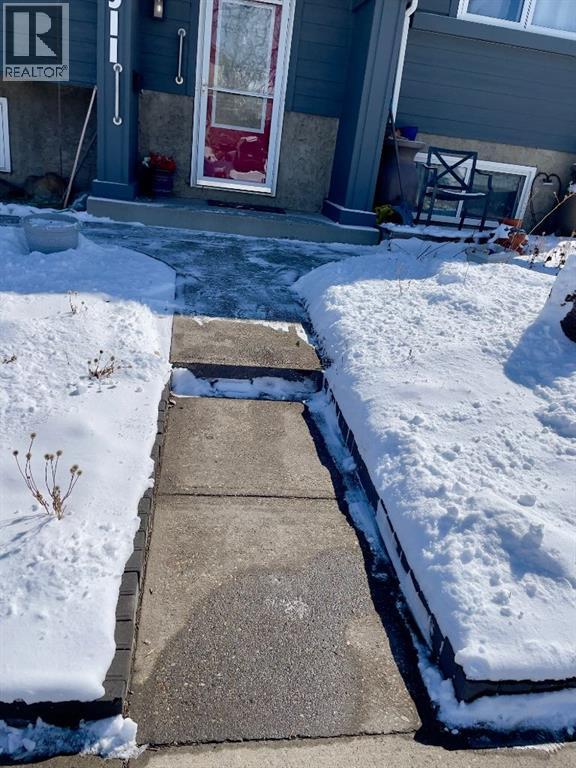 Single Family House Bi-level for Sale in  Radcliffe Drive SE Albert Park/Radisson Heights Calgary 