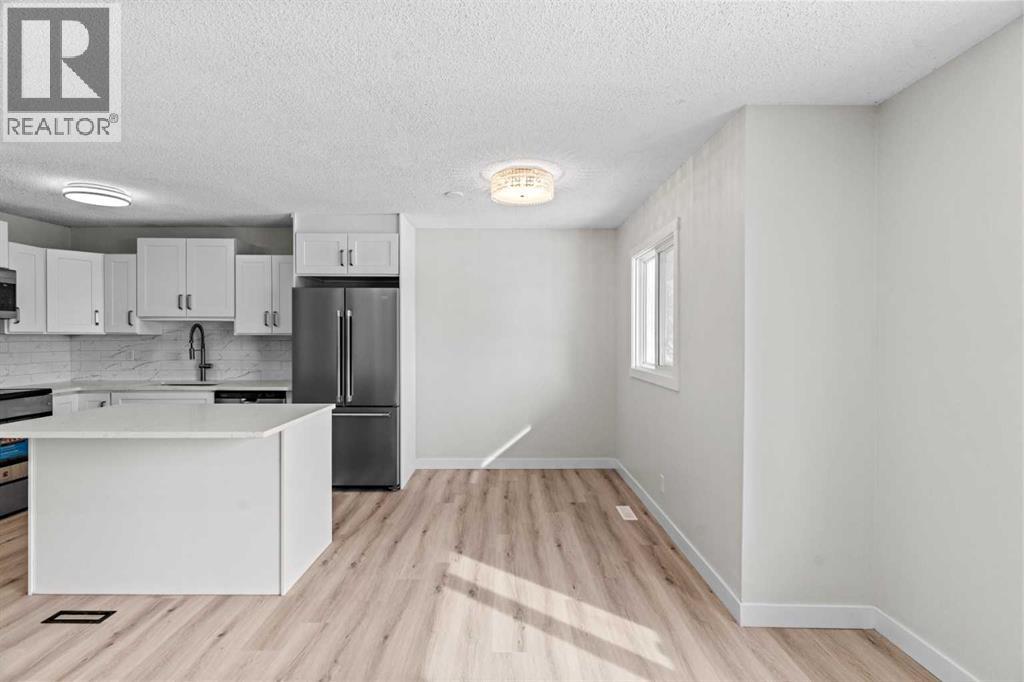 937 MARCOMBE DRIVE NE - 5