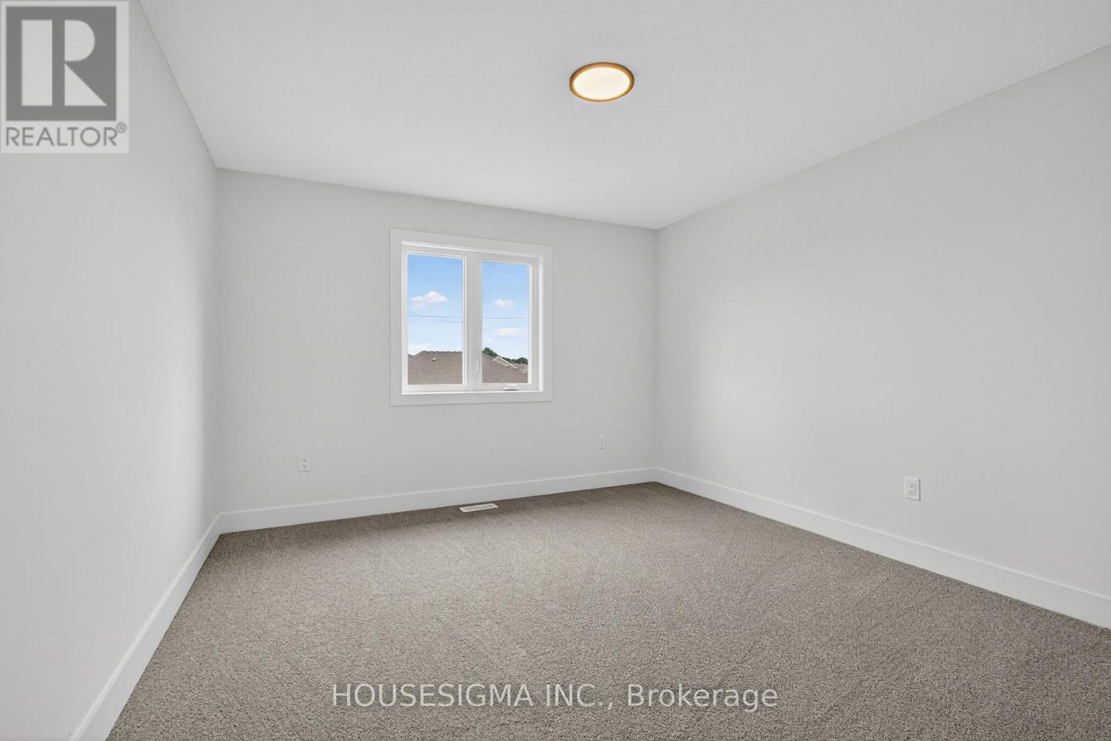 36 KELLY DRIVE - 36