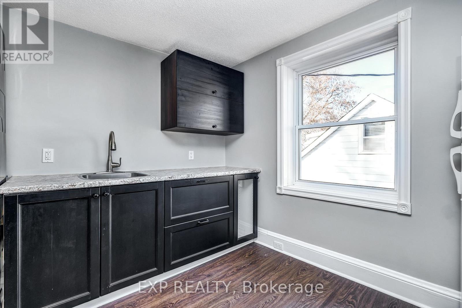 566 KIRKWOOD AVENUE — photo 24