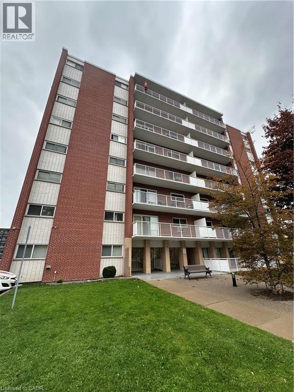 8 WOODMAN Drive S Unit# 401