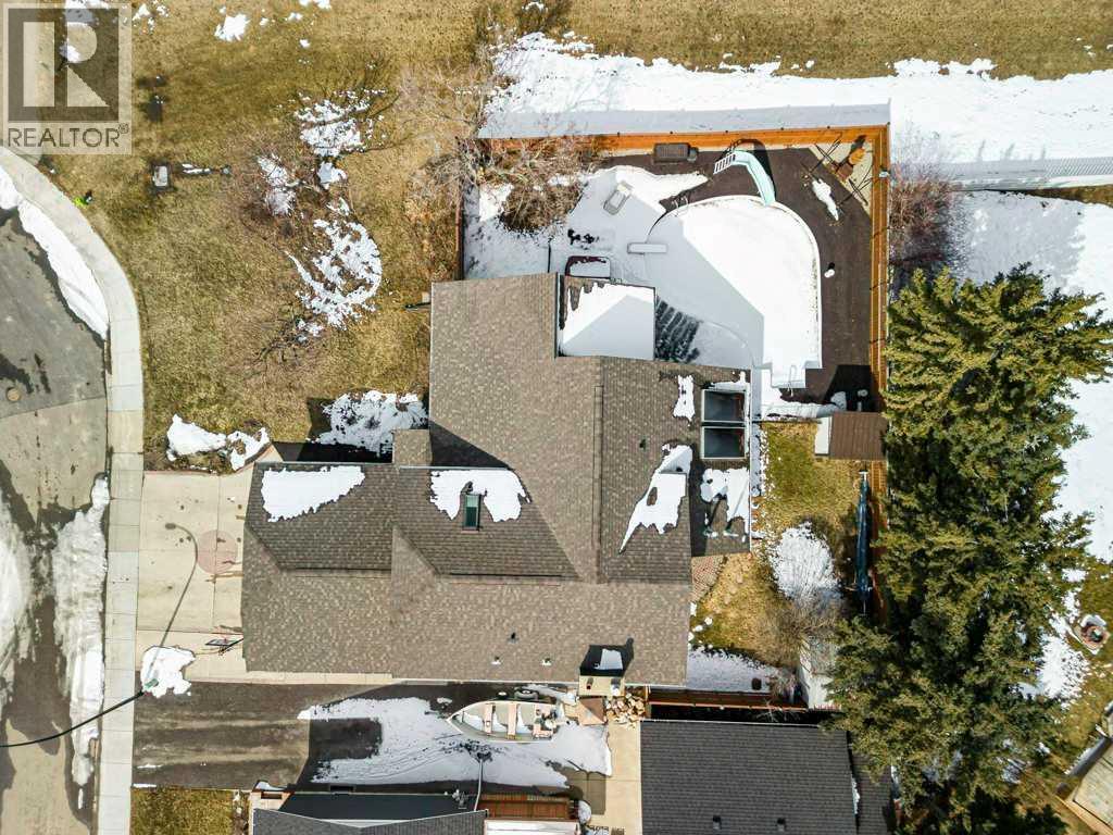 14 Warwick Drive, Red Deer