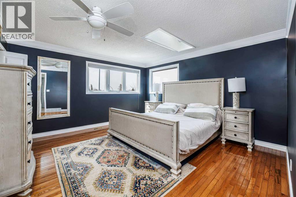 14 Warwick Drive, Red Deer