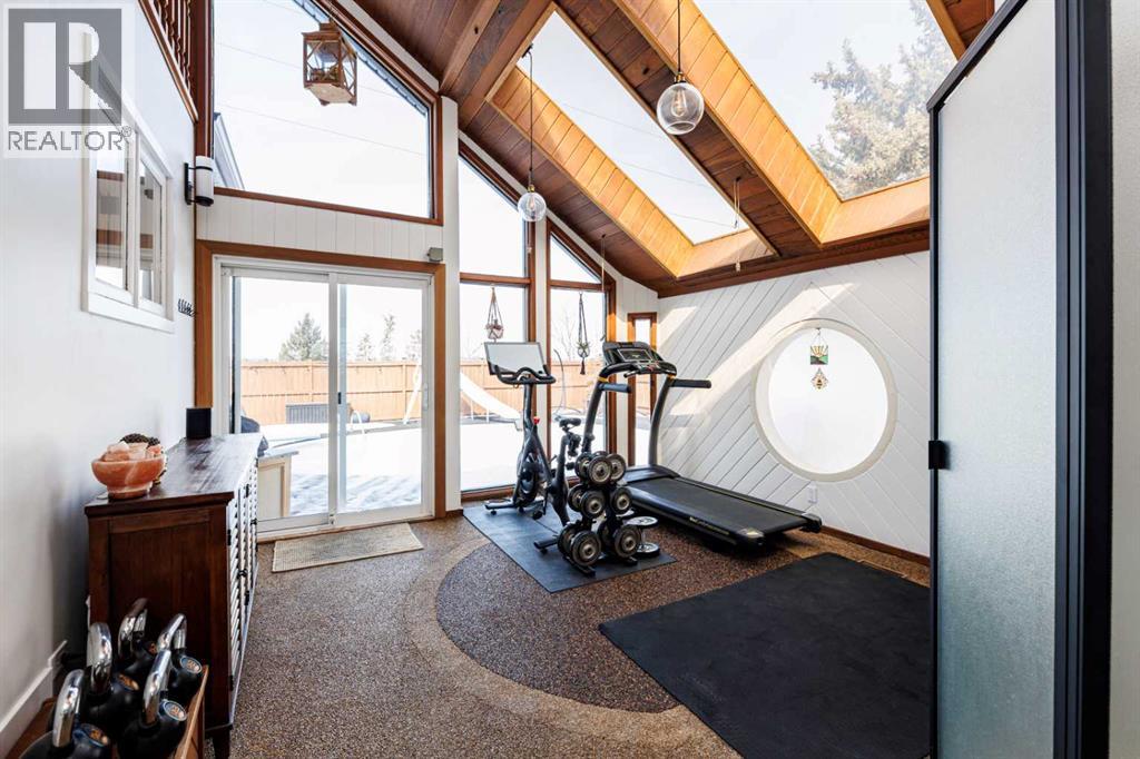 14 Warwick Drive, Red Deer