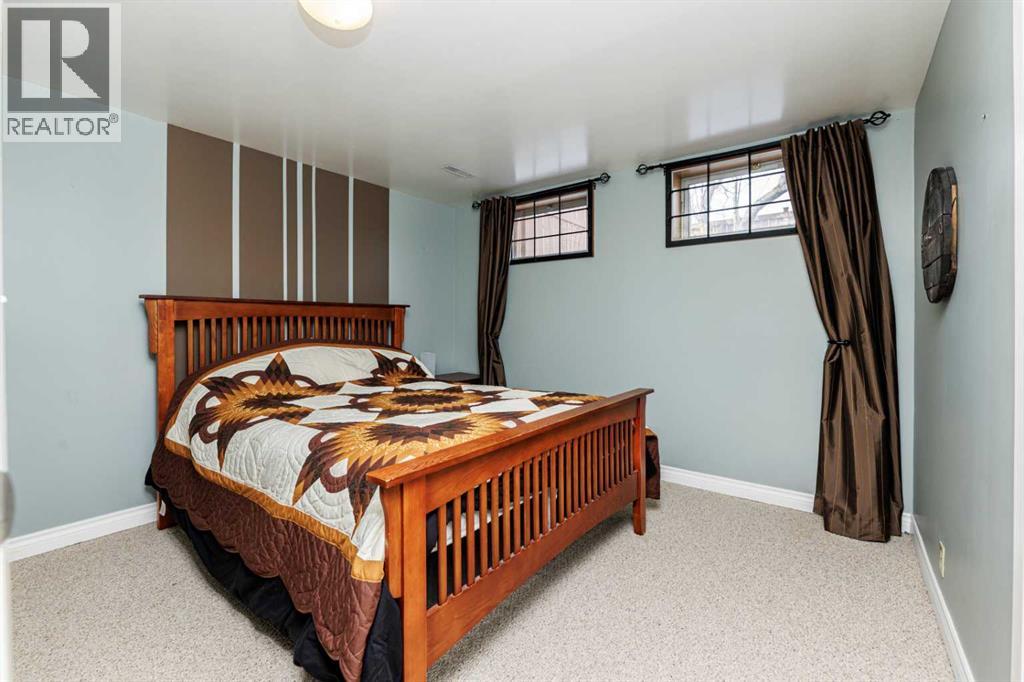 14 Warwick Drive, Red Deer