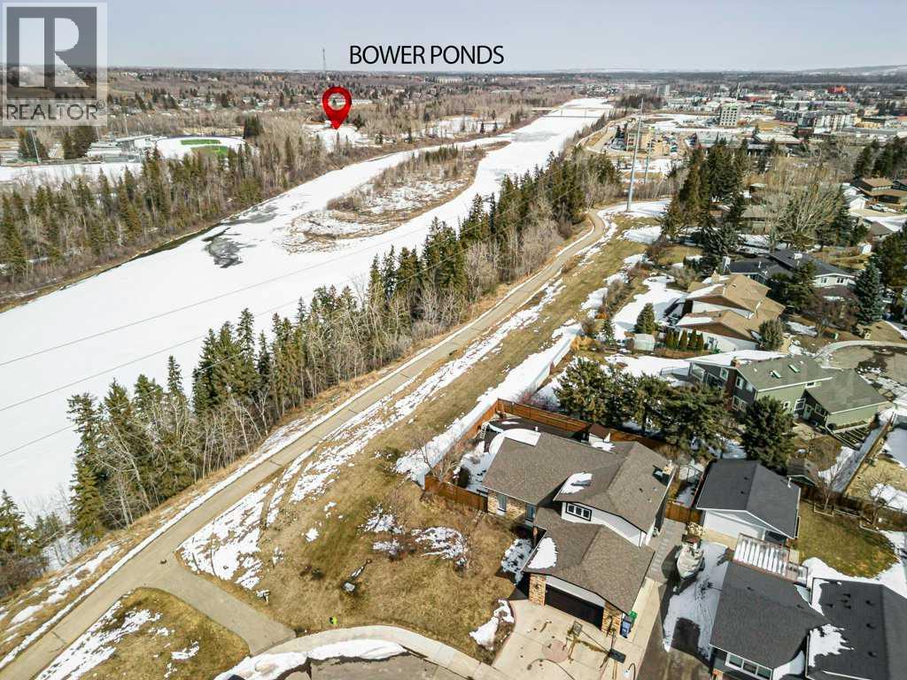 14 Warwick Drive, Red Deer