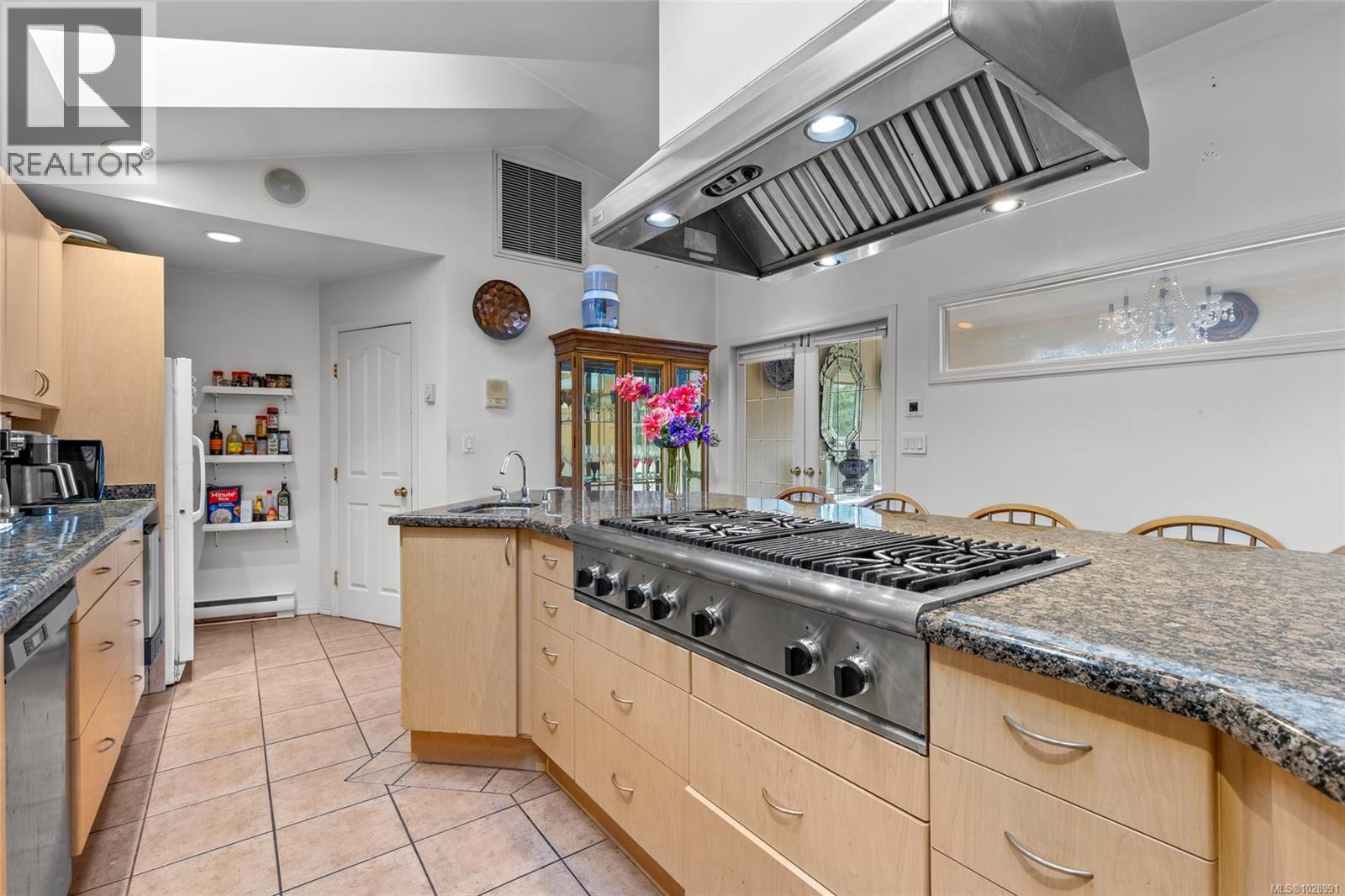  5301 Sooke Road, Sooke