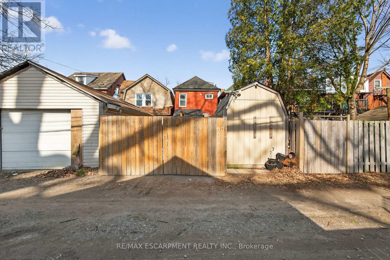 179 BURRIS STREET, Hamilton (St. Clair), Ontario