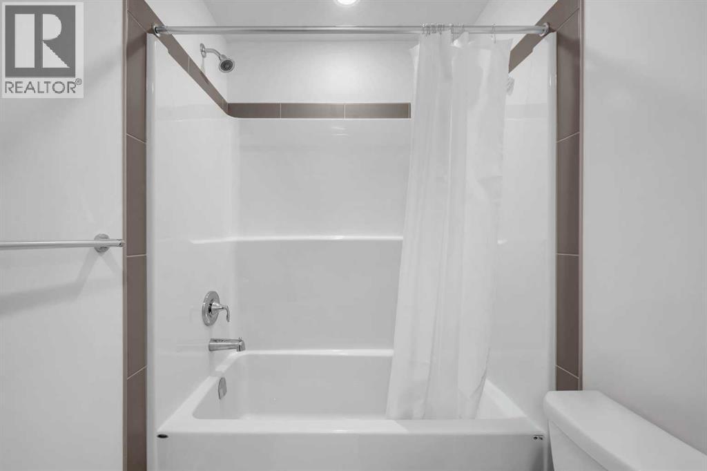 84 SAVANNA PLACE NE - 31