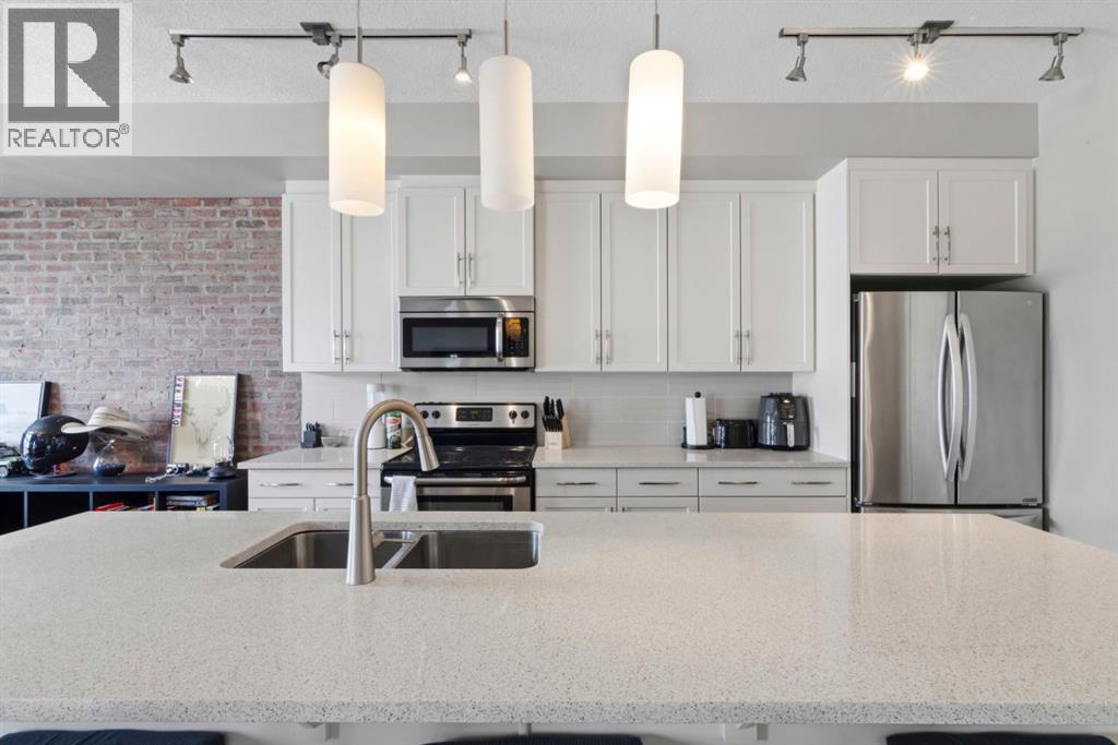 237 MCKENZIE TOWNE LINK SE - 11